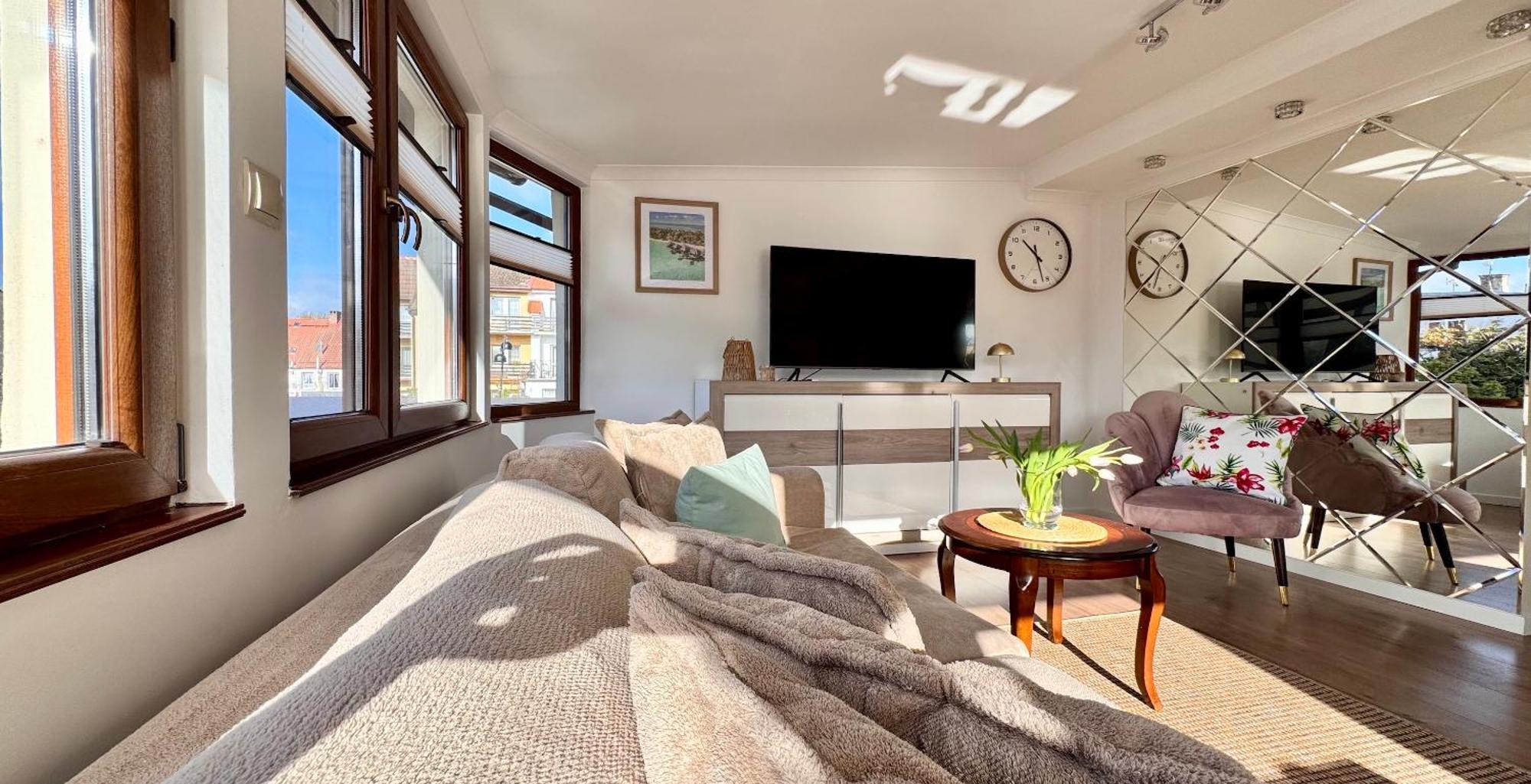 Apartamenty Marea Rentals Beniowskiego Устка Екстериор снимка