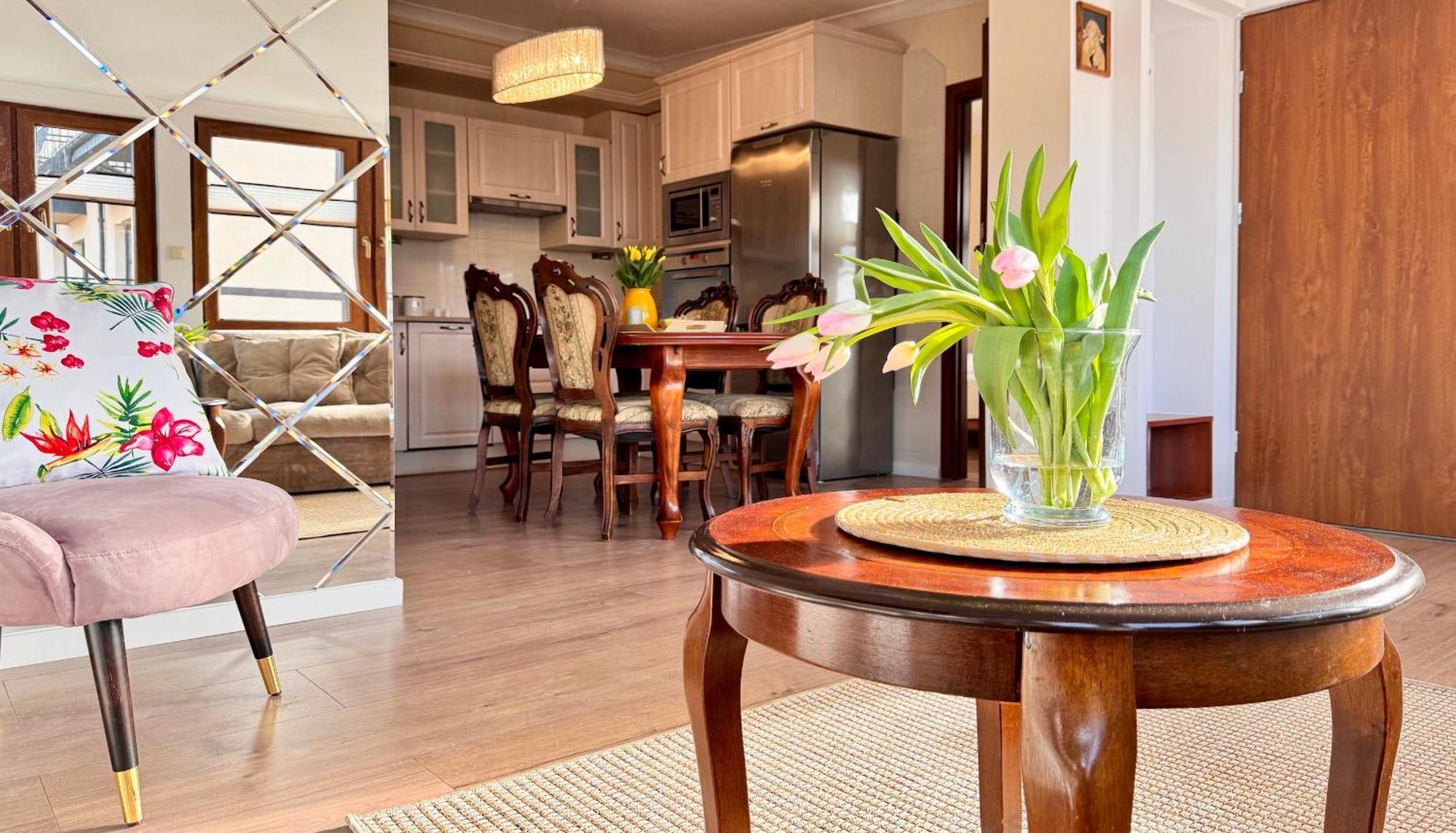 Apartamenty Marea Rentals Beniowskiego Устка Екстериор снимка