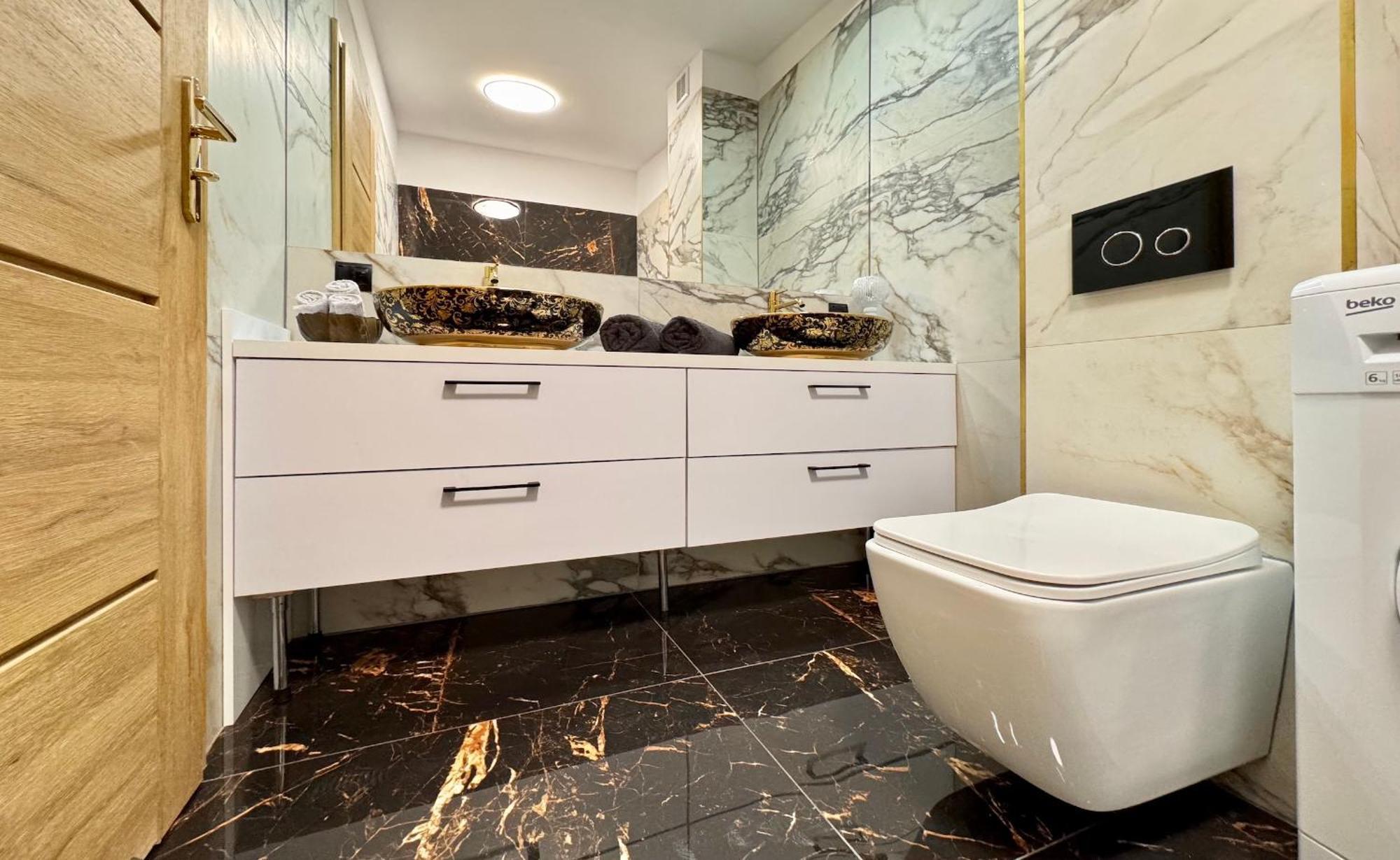 Apartamenty Marea Rentals Beniowskiego Устка Екстериор снимка