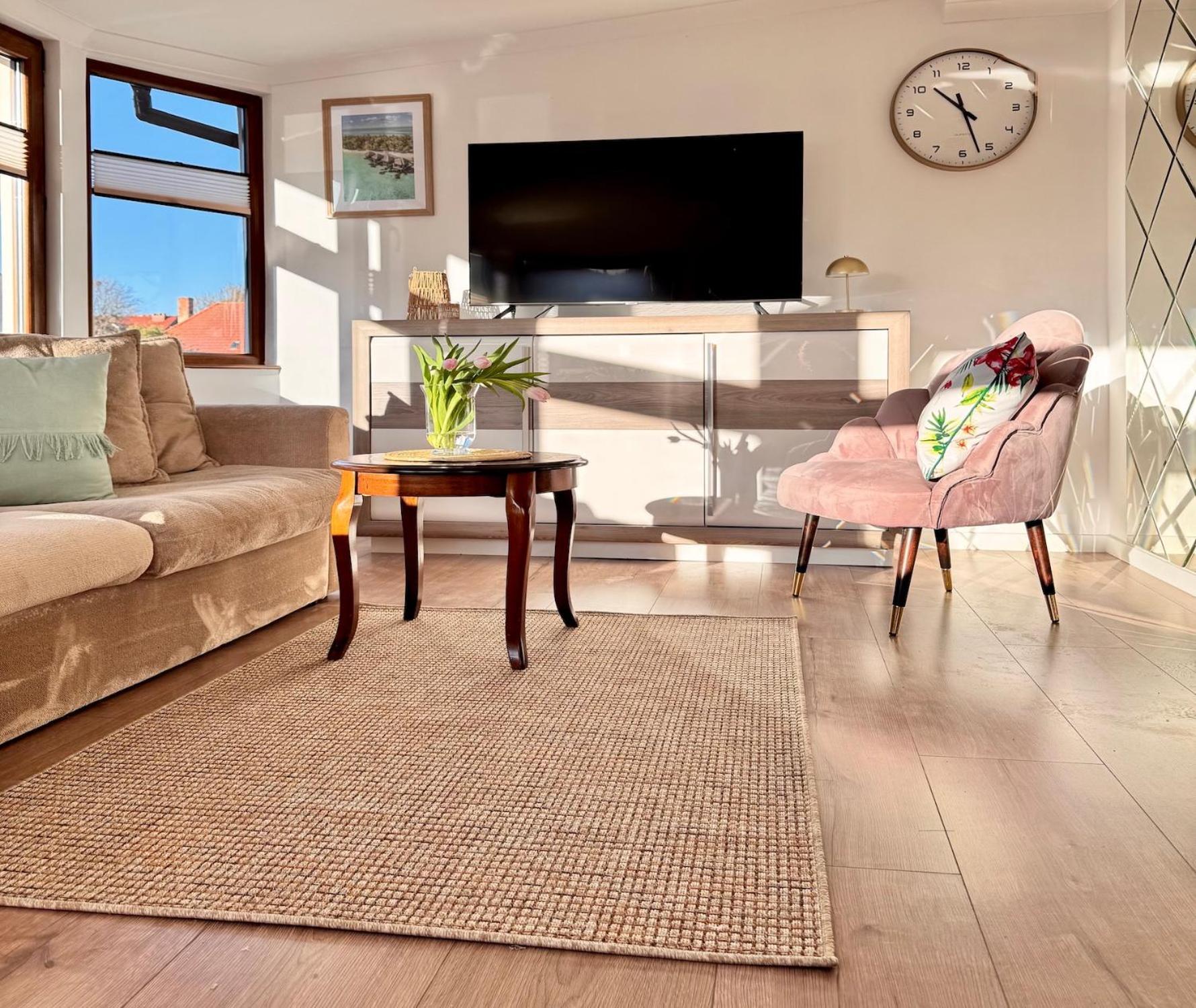 Apartamenty Marea Rentals Beniowskiego Устка Екстериор снимка